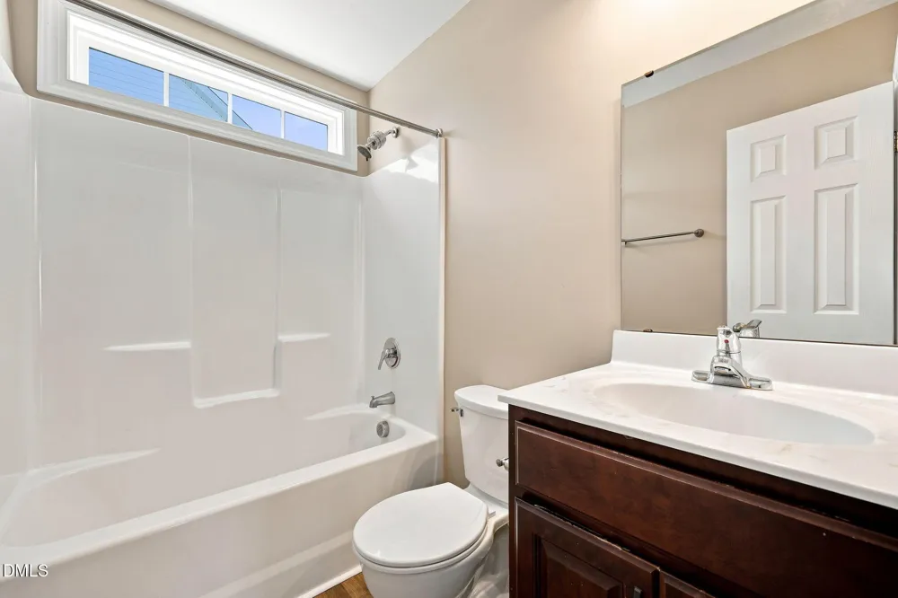 3721 Tifgreen Drive Greenville, NC 27834