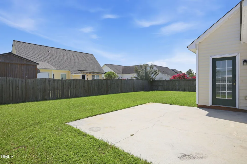 3721 Tifgreen Drive Greenville, NC 27834
