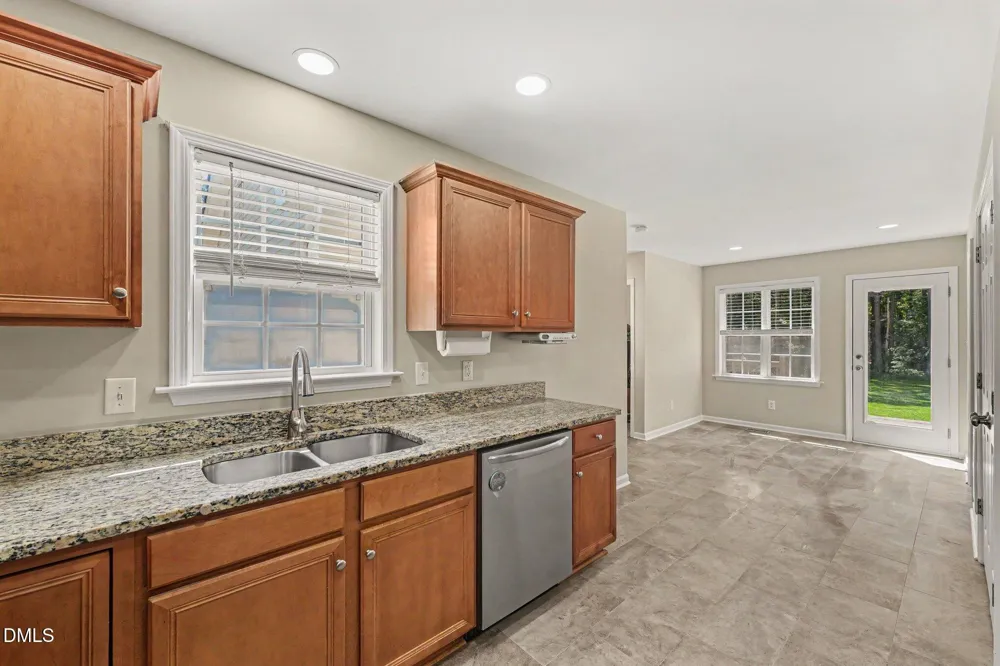122 Rustic Lane Smithfield, NC 27577