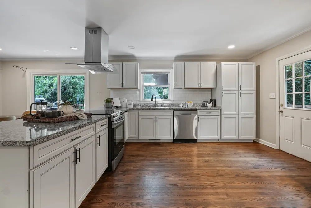 4025 Balsam Drive Raleigh, NC 27612