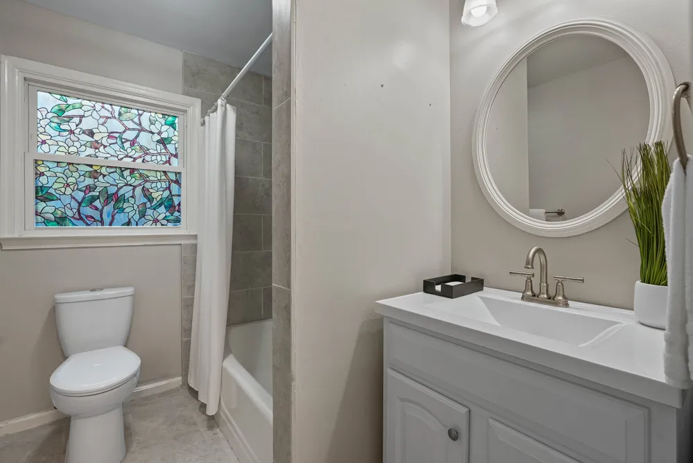 4025 Balsam Drive Raleigh, NC 27612