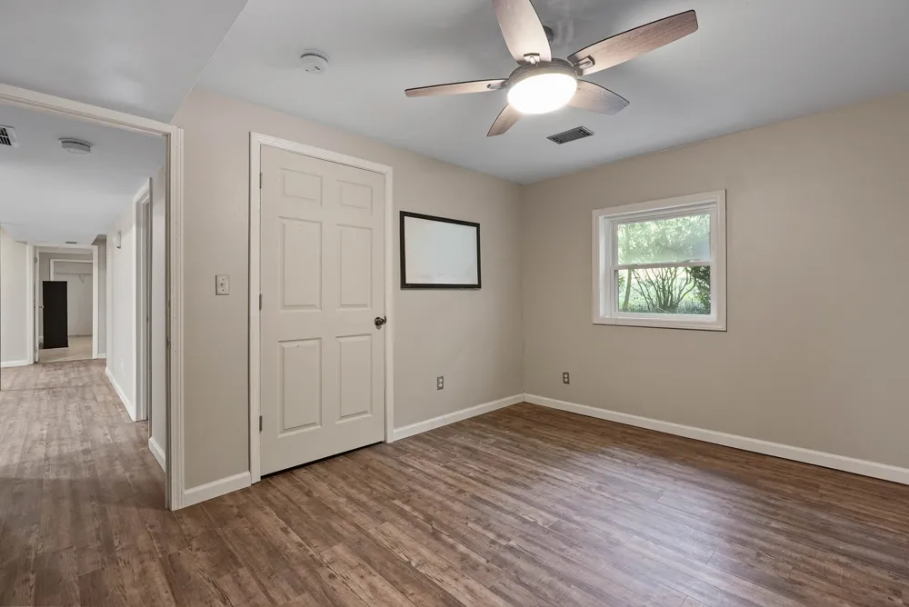 4025 Balsam Drive Raleigh, NC 27612