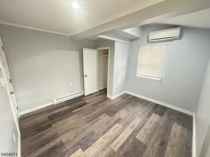 38 W River Styx Rd Hopatcong, NJ 07843