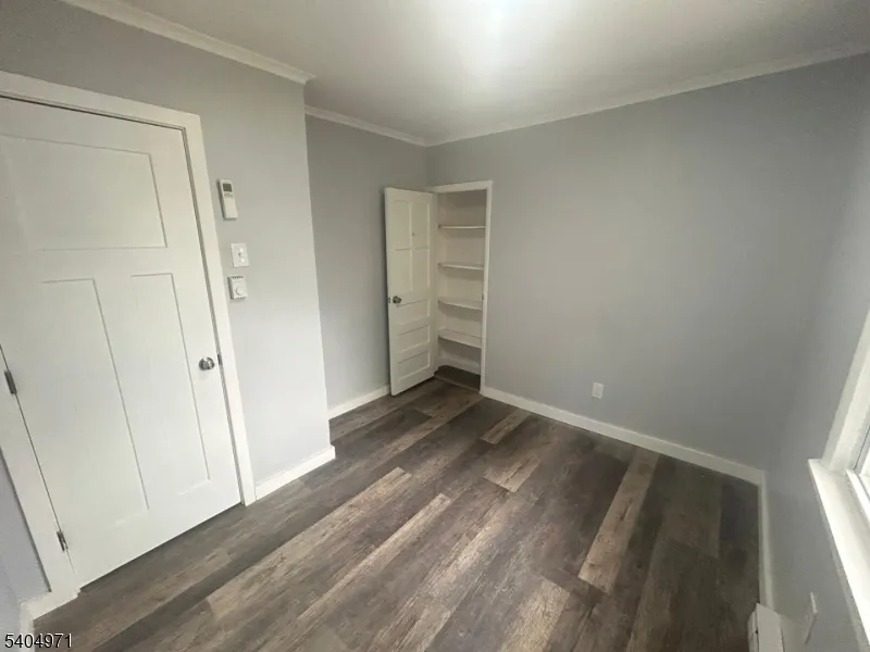 38 W River Styx Rd Hopatcong, NJ 07843