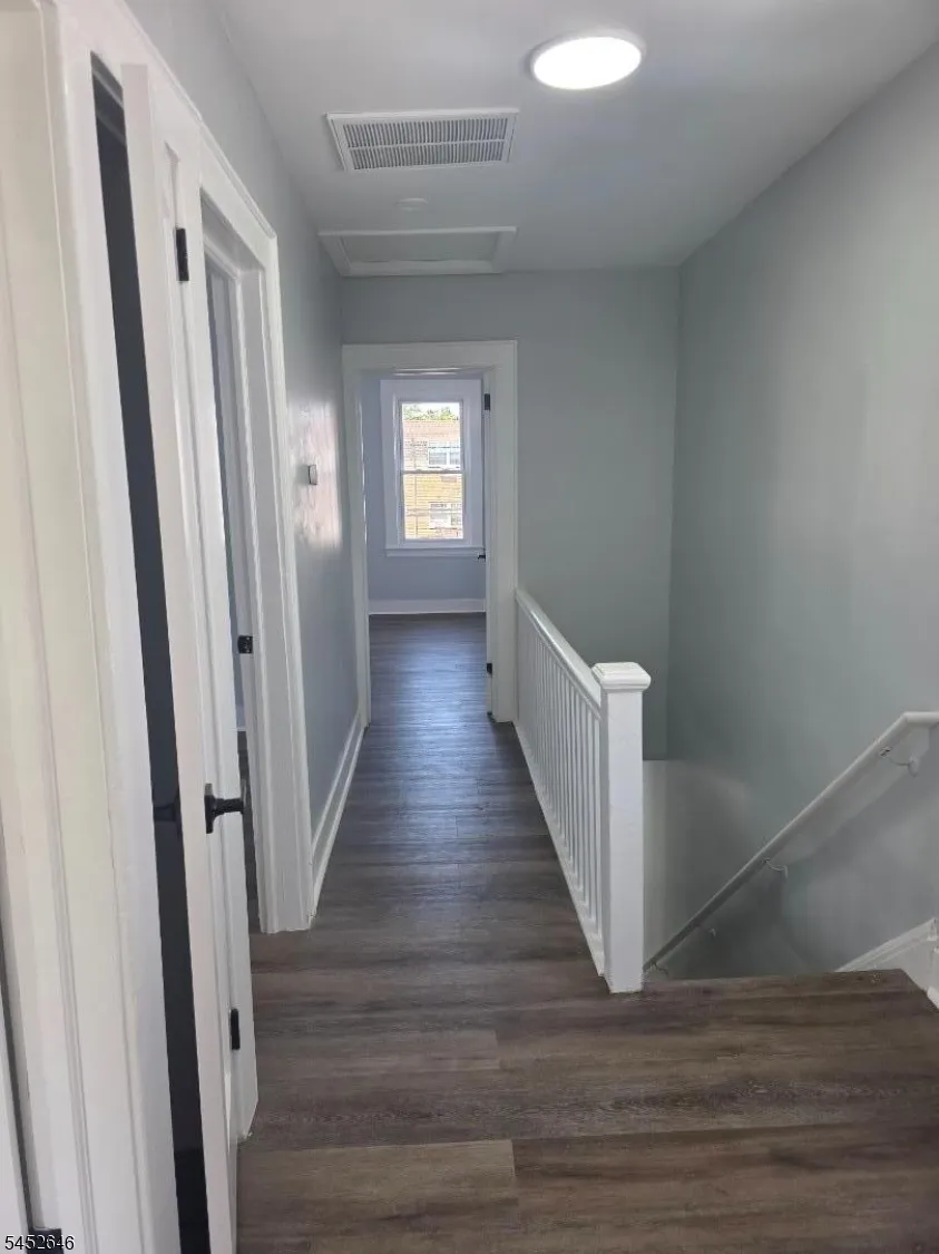 270 40Th St Irvington, NJ 07111