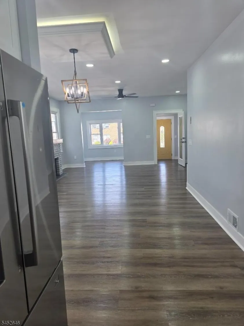 270 40Th St Irvington, NJ 07111