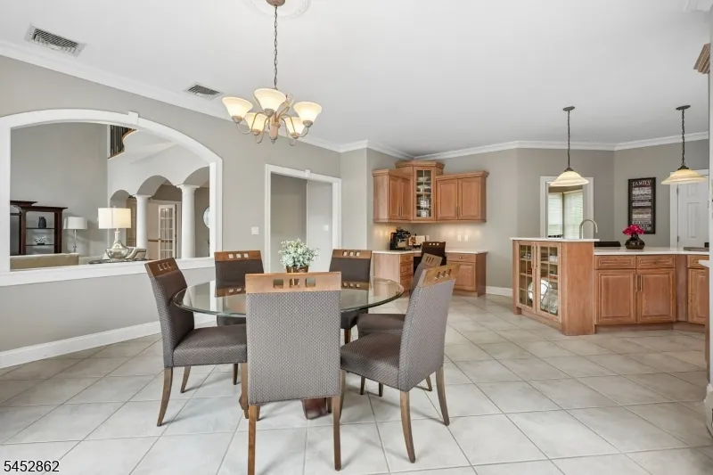 3 Forest Hill Dr Sparta, NJ 07871