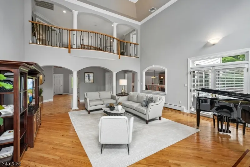 3 Forest Hill Dr Sparta, NJ 07871