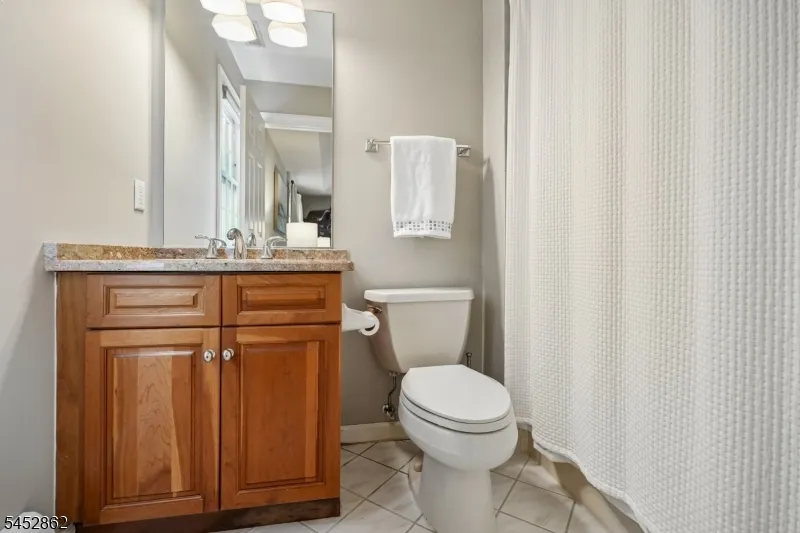 3 Forest Hill Dr Sparta, NJ 07871