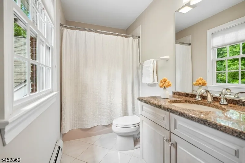 3 Forest Hill Dr Sparta, NJ 07871