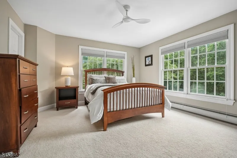 3 Forest Hill Dr Sparta, NJ 07871