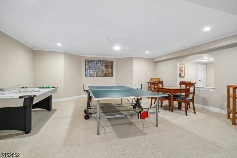 3 Forest Hill Dr Sparta, NJ 07871