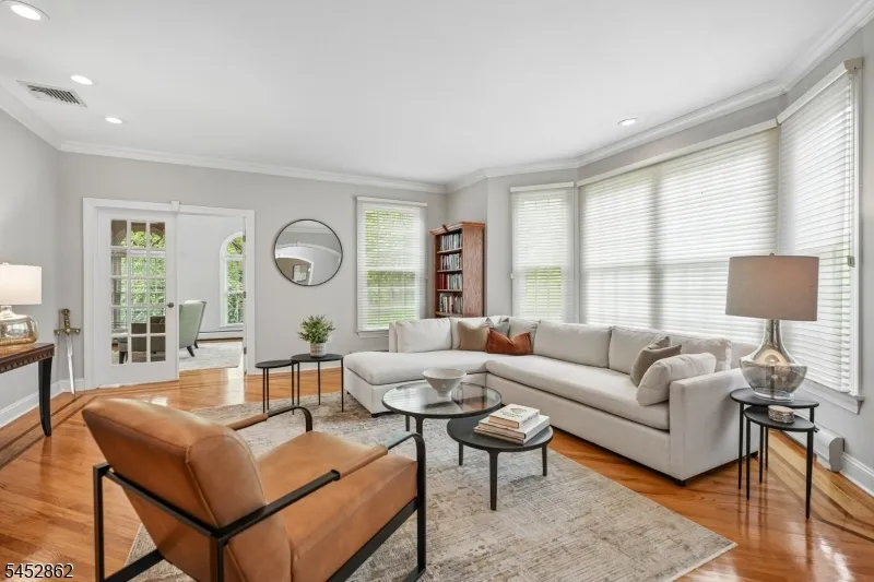 3 Forest Hill Dr Sparta, NJ 07871