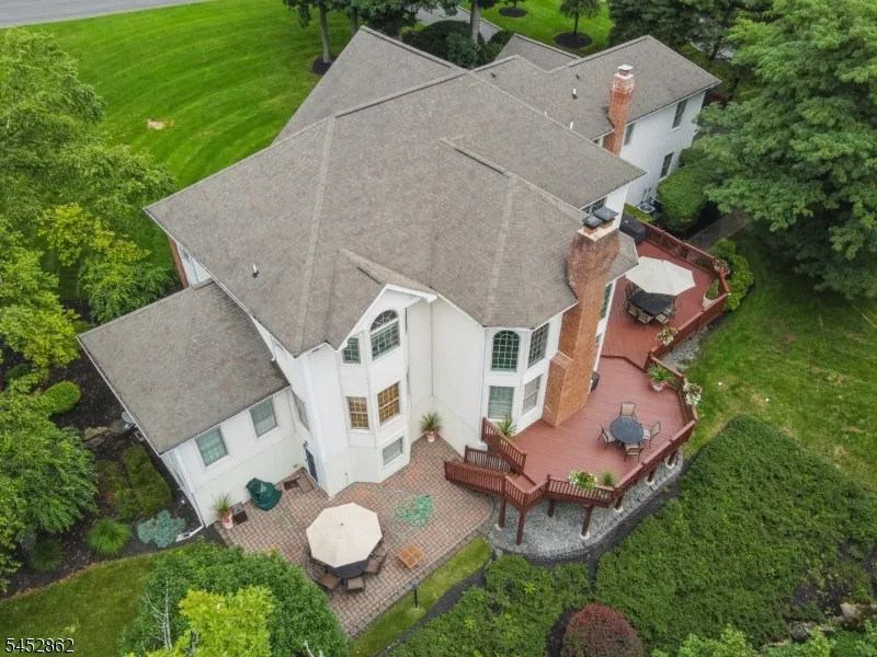 3 Forest Hill Dr Sparta, NJ 07871