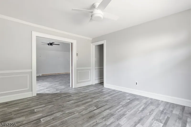 319 Oaklawn Ave Oaklyn, NJ 08107