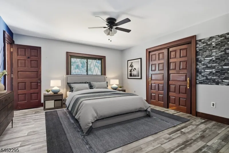 319 Oaklawn Ave Oaklyn, NJ 08107