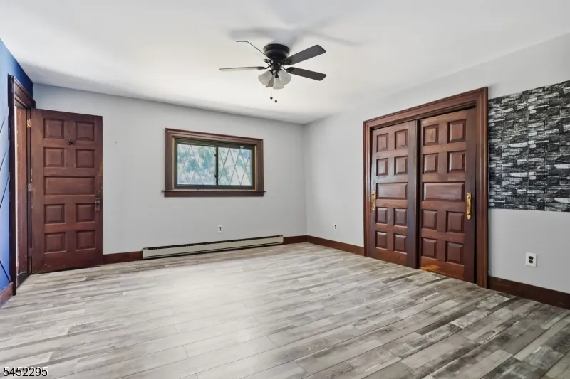319 Oaklawn Ave Oaklyn, NJ 08107