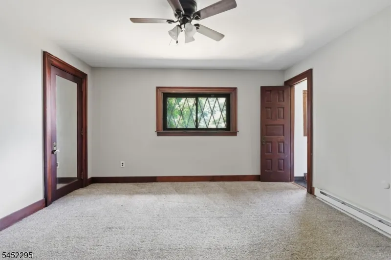 319 Oaklawn Ave Oaklyn, NJ 08107