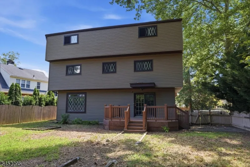 319 Oaklawn Ave Oaklyn, NJ 08107