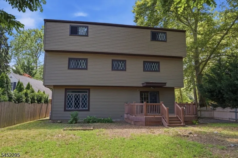 319 Oaklawn Ave Oaklyn, NJ 08107