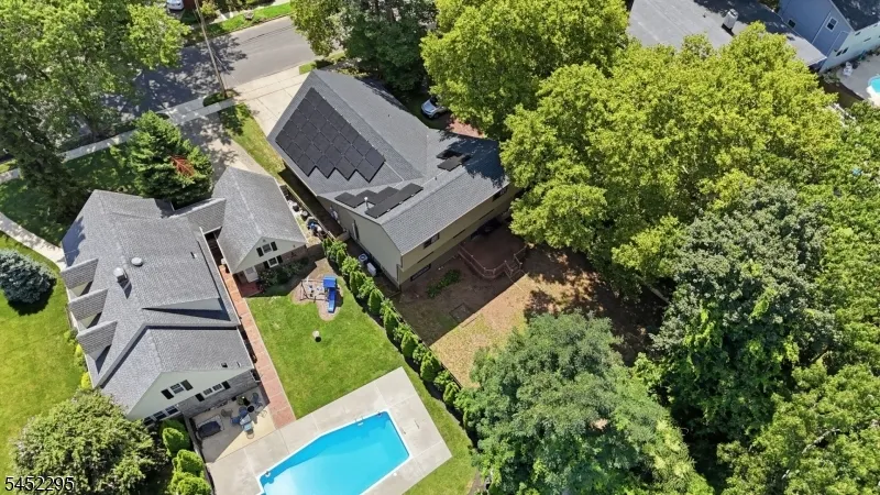 319 Oaklawn Ave Oaklyn, NJ 08107