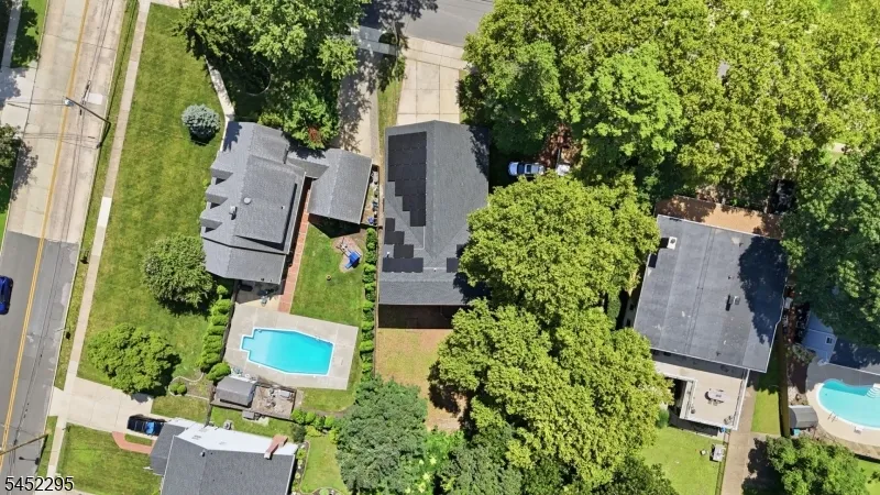 319 Oaklawn Ave Oaklyn, NJ 08107