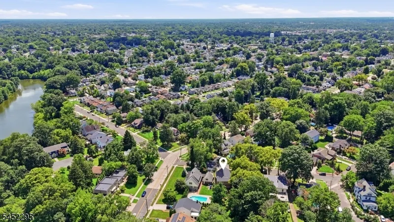 319 Oaklawn Ave Oaklyn, NJ 08107