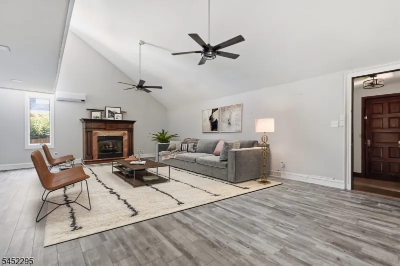 319 Oaklawn Ave Oaklyn, NJ 08107