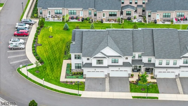 49 Whitney Ave Morris Plains, NJ 07950