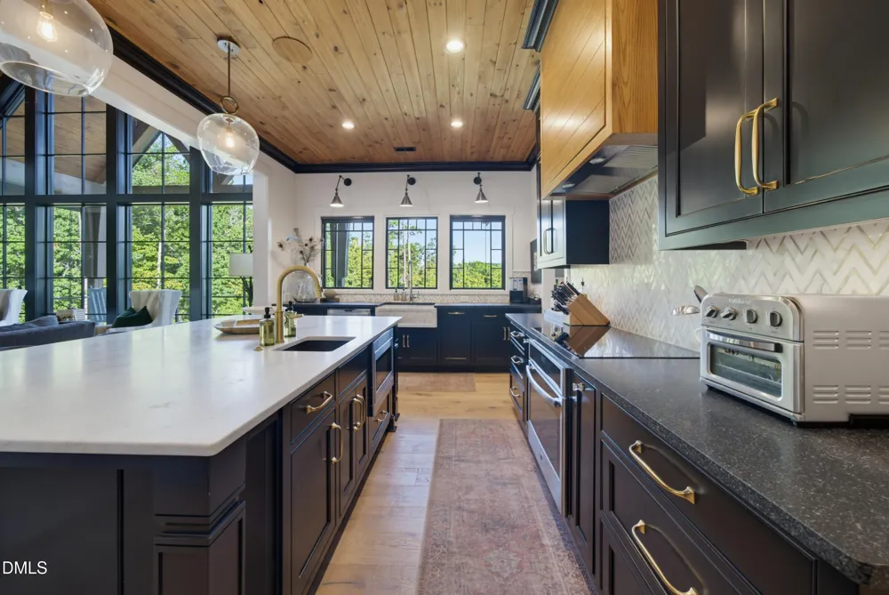 935 Estate Road Semora, NC 27343