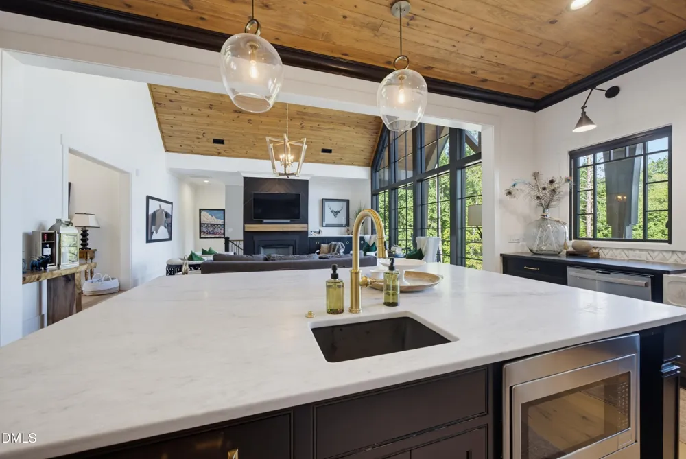 935 Estate Road Semora, NC 27343
