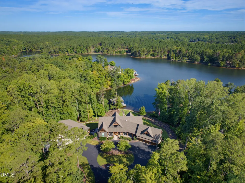 935 Estate Road Semora, NC 27343