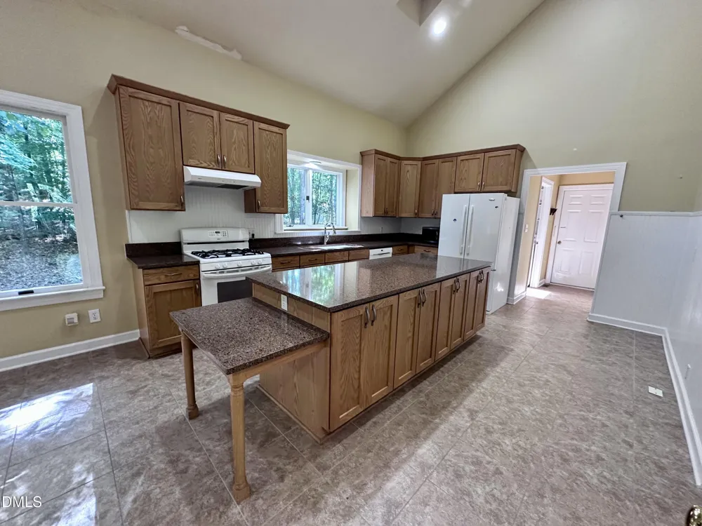 628 Spindlewood Pittsboro, NC 27312