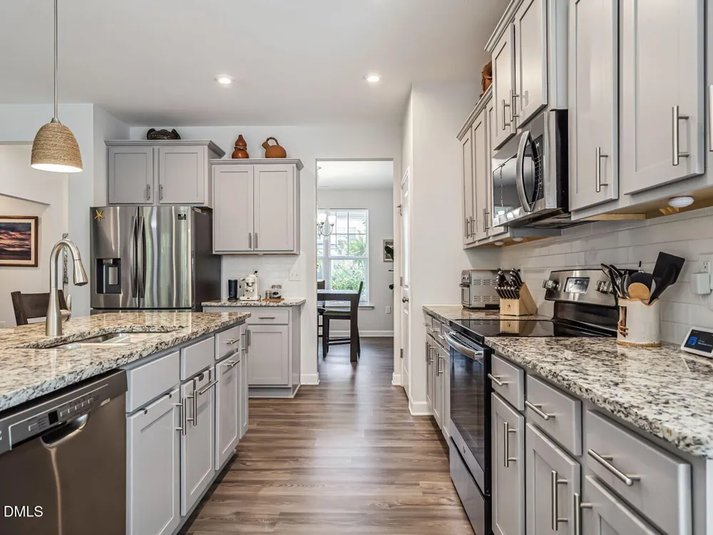 816 Logan Meadow Court Fuquay Varina, NC 27526
