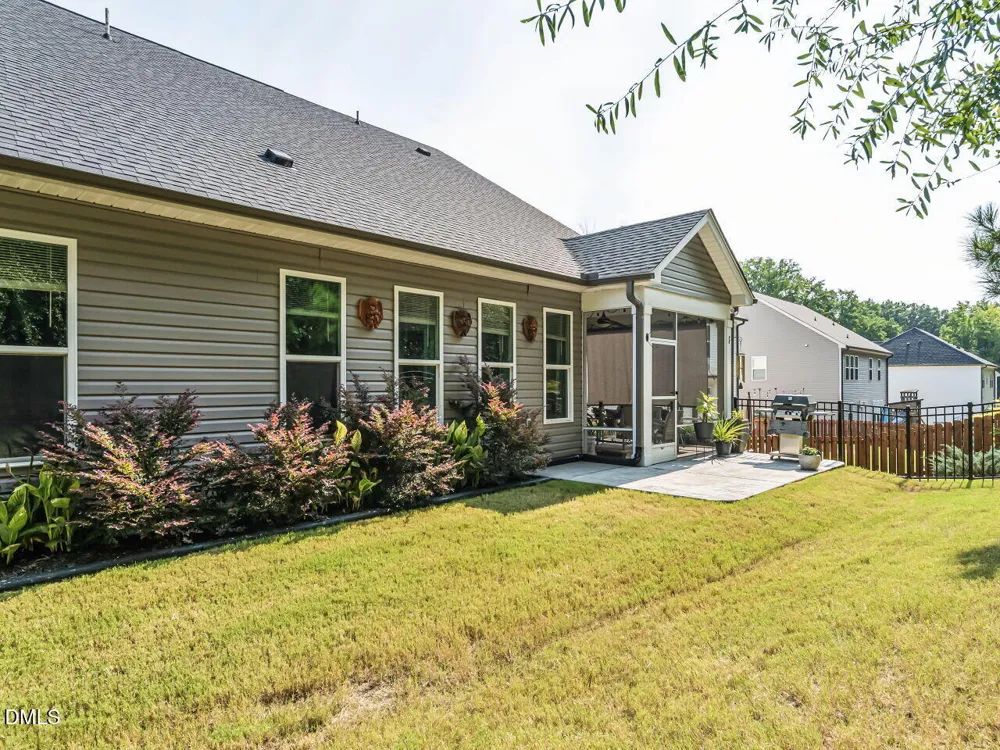 816 Logan Meadow Court Fuquay Varina, NC 27526