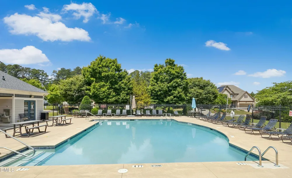 816 Logan Meadow Court Fuquay Varina, NC 27526