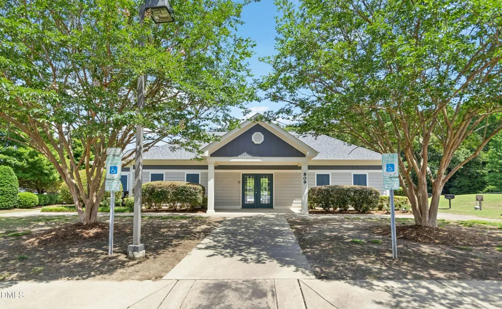 816 Logan Meadow Court Fuquay Varina, NC 27526