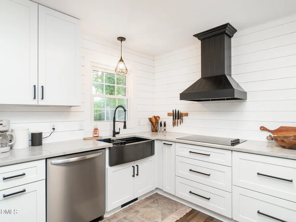 3034 Glenwood Drive Graham, NC 27253