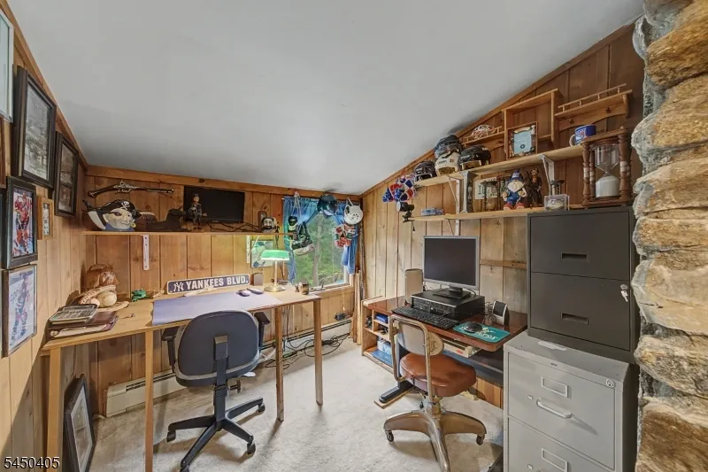 21 Shawnee Trl Sparta, NJ 07871