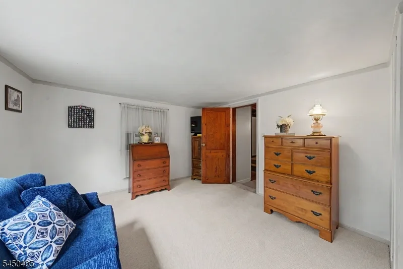 21 Shawnee Trl Sparta, NJ 07871