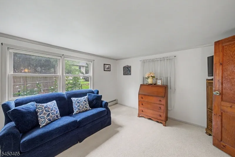 21 Shawnee Trl Sparta, NJ 07871