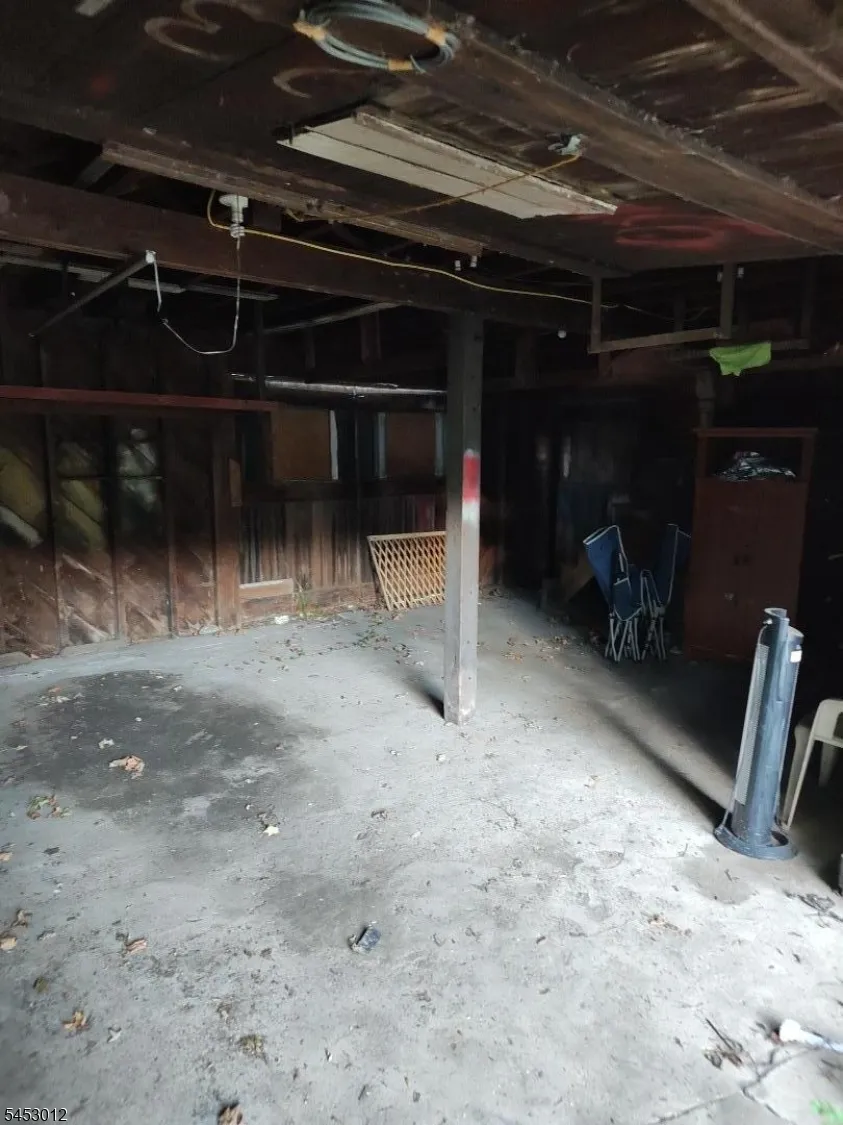 20 Grand Ave Washington, NJ 07882