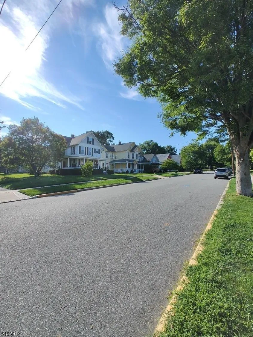 20 Grand Ave Washington, NJ 07882