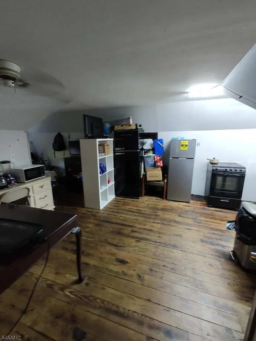 20 Grand Ave Washington, NJ 07882