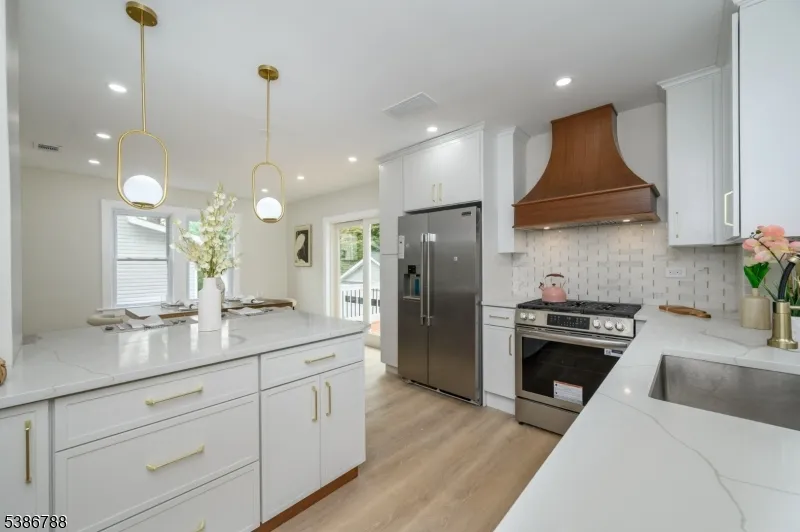 58 Yantecaw Ave Bloomfield, NJ 07003