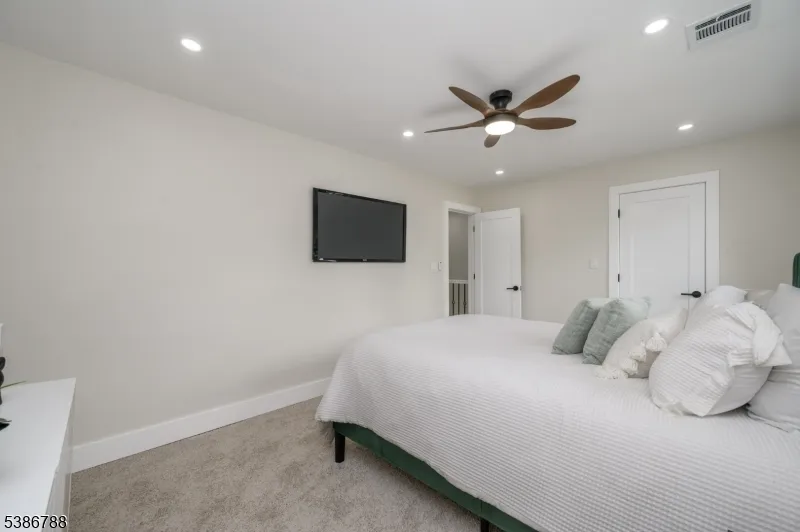58 Yantecaw Ave Bloomfield, NJ 07003
