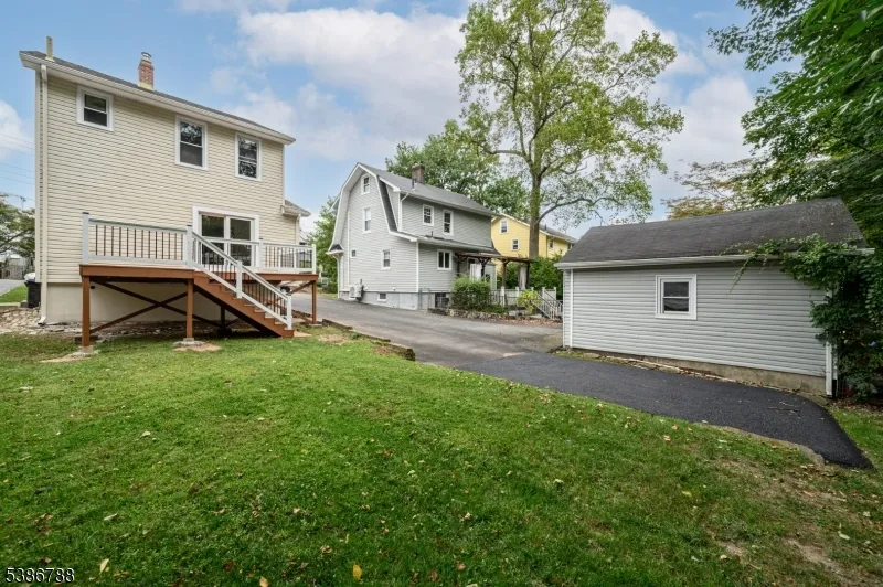 58 Yantecaw Ave Bloomfield, NJ 07003