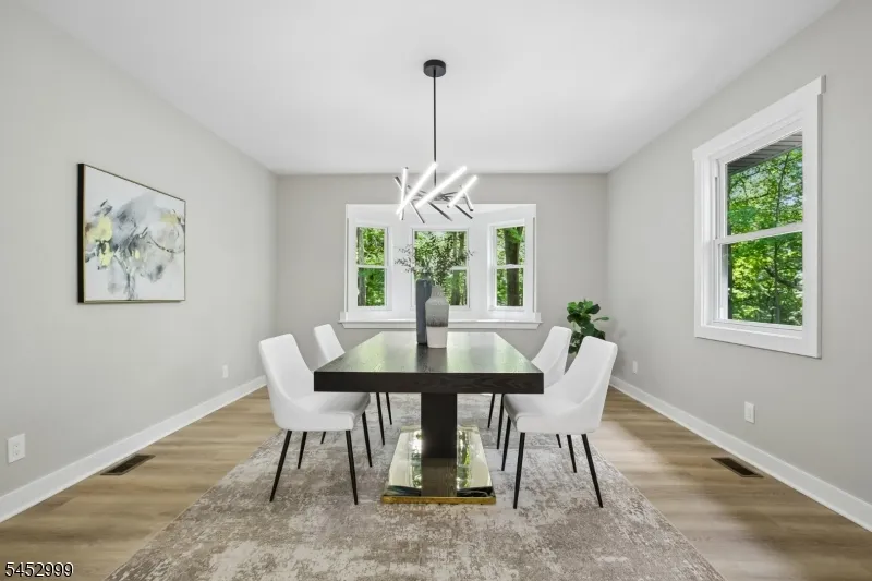 7 Winding Way Vernon, NJ 07461