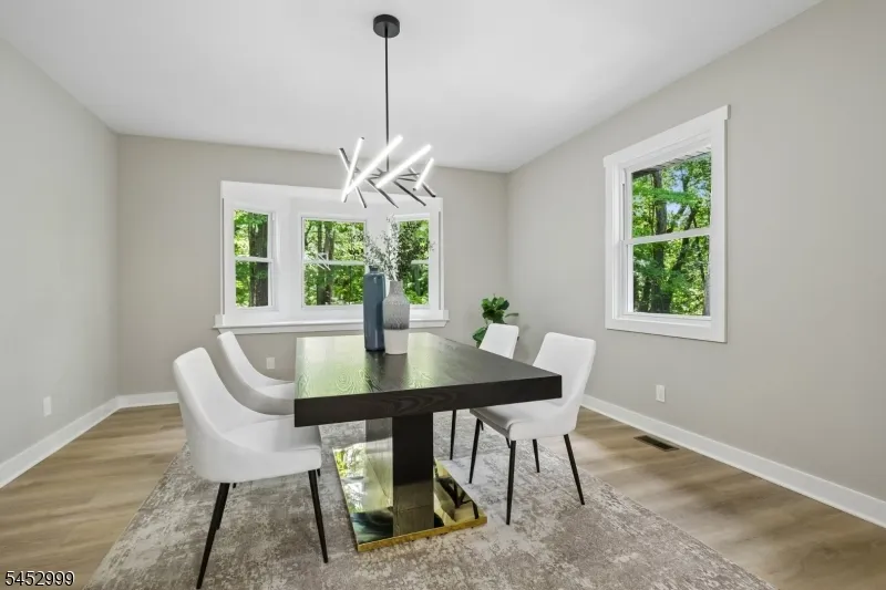 7 Winding Way Vernon, NJ 07461