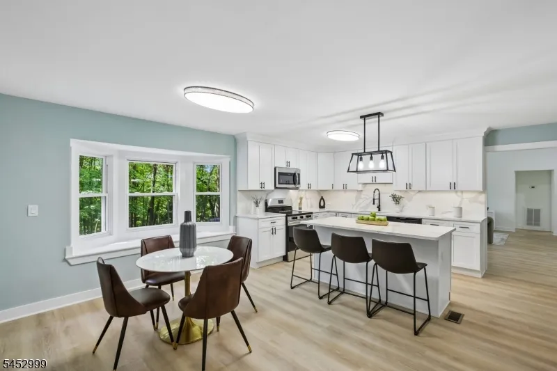 7 Winding Way Vernon, NJ 07461